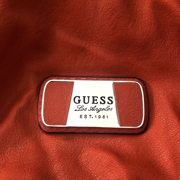 GUESS HOBO BAG - Picture 2 of 3